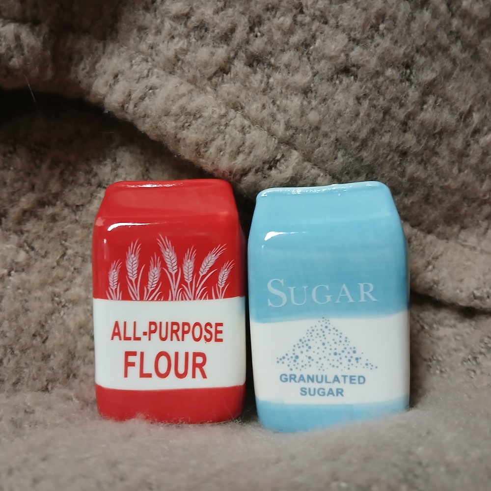 Red and Blue Ceramic Kitchen Shakers Set